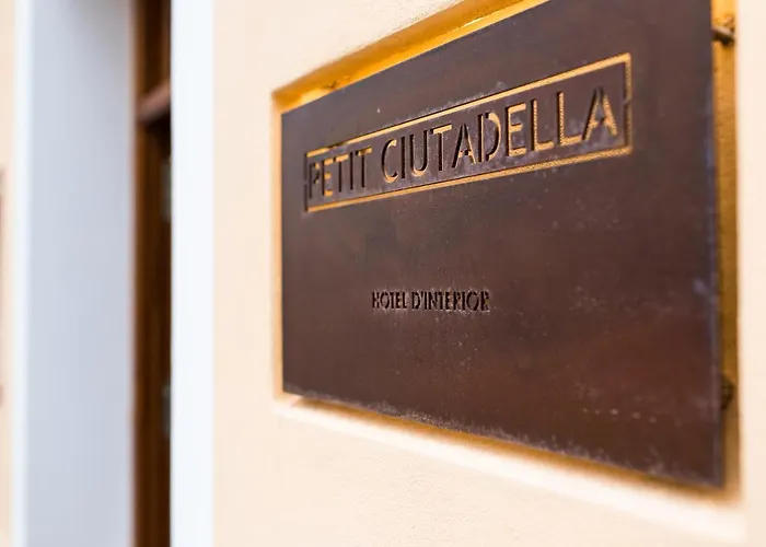 Sagitario Petit Szálloda 3*